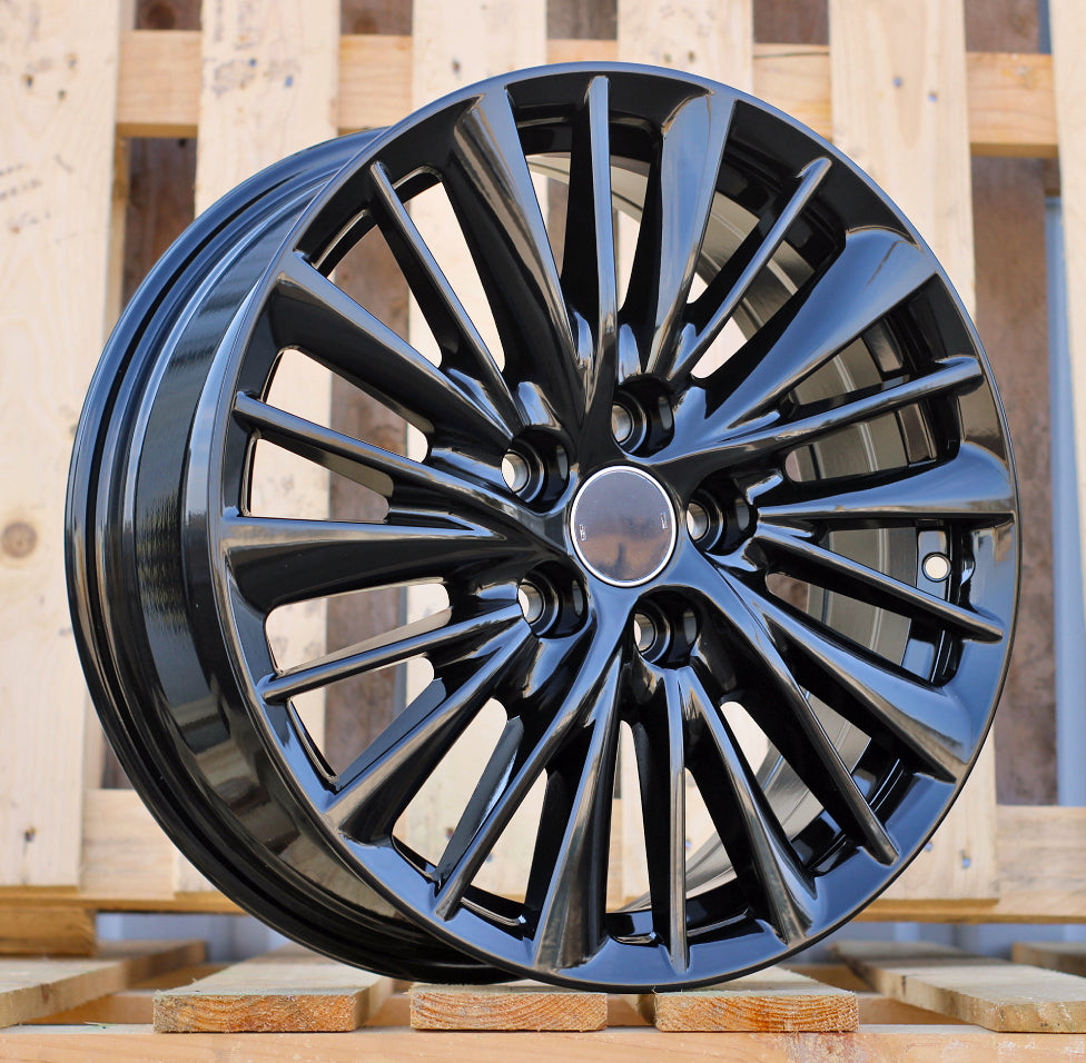 Alu kola pro Toyota FBX434 6.5x17 5x114.3 ET30 60.1 Black