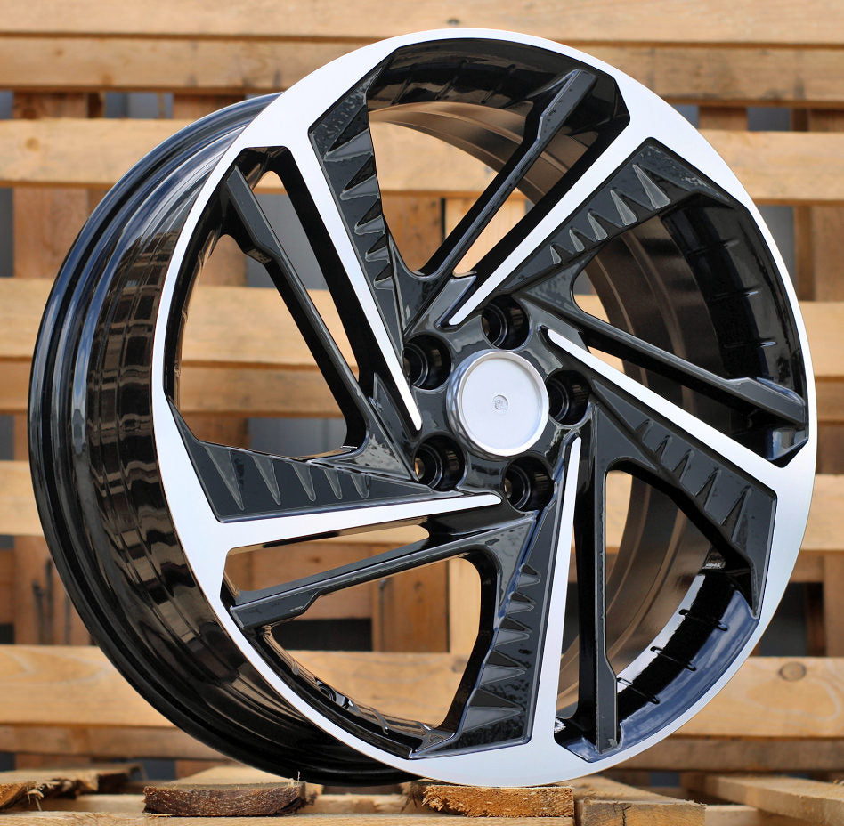 Alu kola pro Hyundai A5895 7x17 5x114.3 ET49 Black Polished