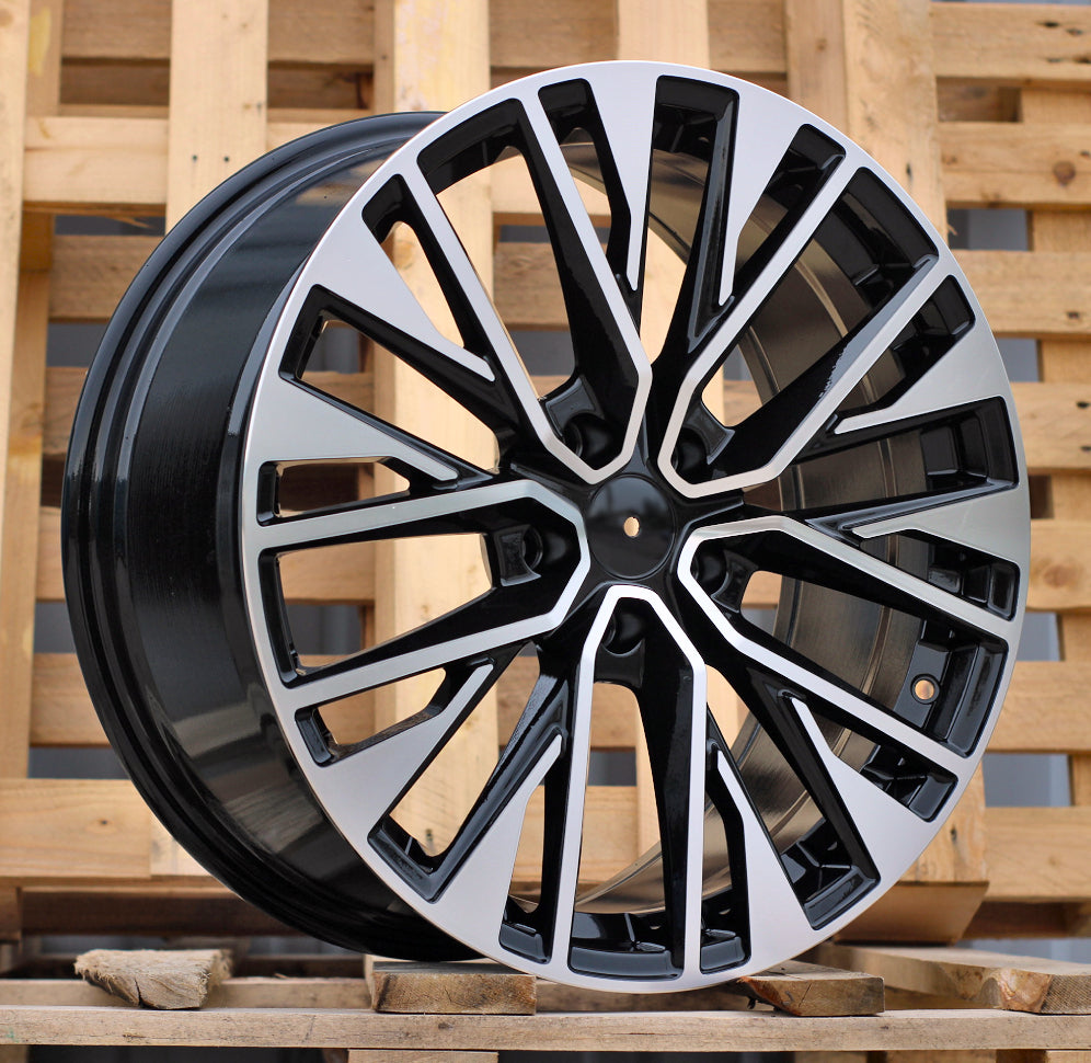 Alu kola pro Audi F733 9x20 5x112 ET35 66.6 Black Polished