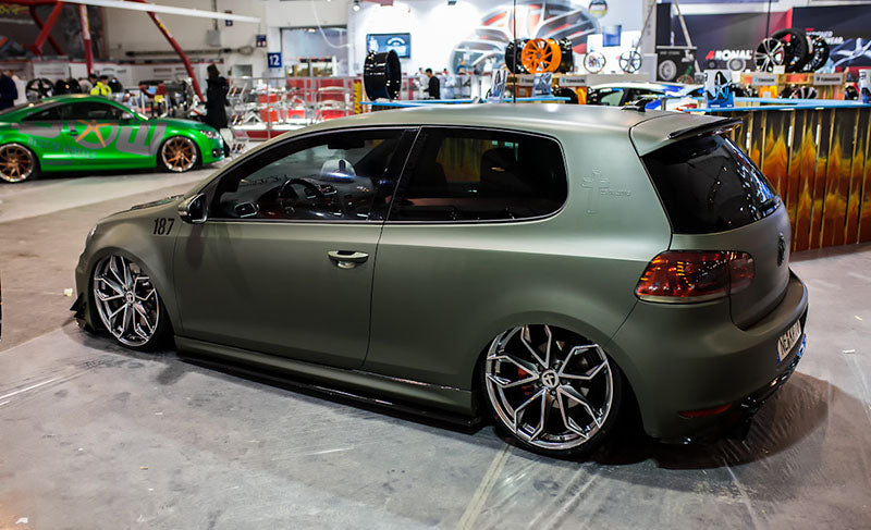 Alu kola Tomason TN22 8.5x20 5x112 ET45 72.6 dark hyperblack polished