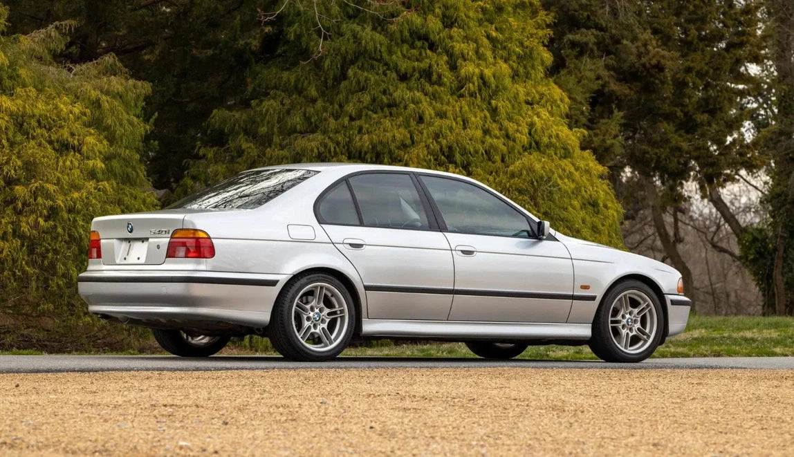 Alu kola pro BMW A5477 8x17 5x120 ET20 74.1 Silver Shining | Wheelsup.cz