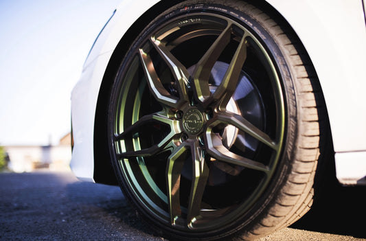 Alu kola Audi A3 S3 RS3 Concaver CVR3 Matt Bronze Green Chameleon 884 2521 5