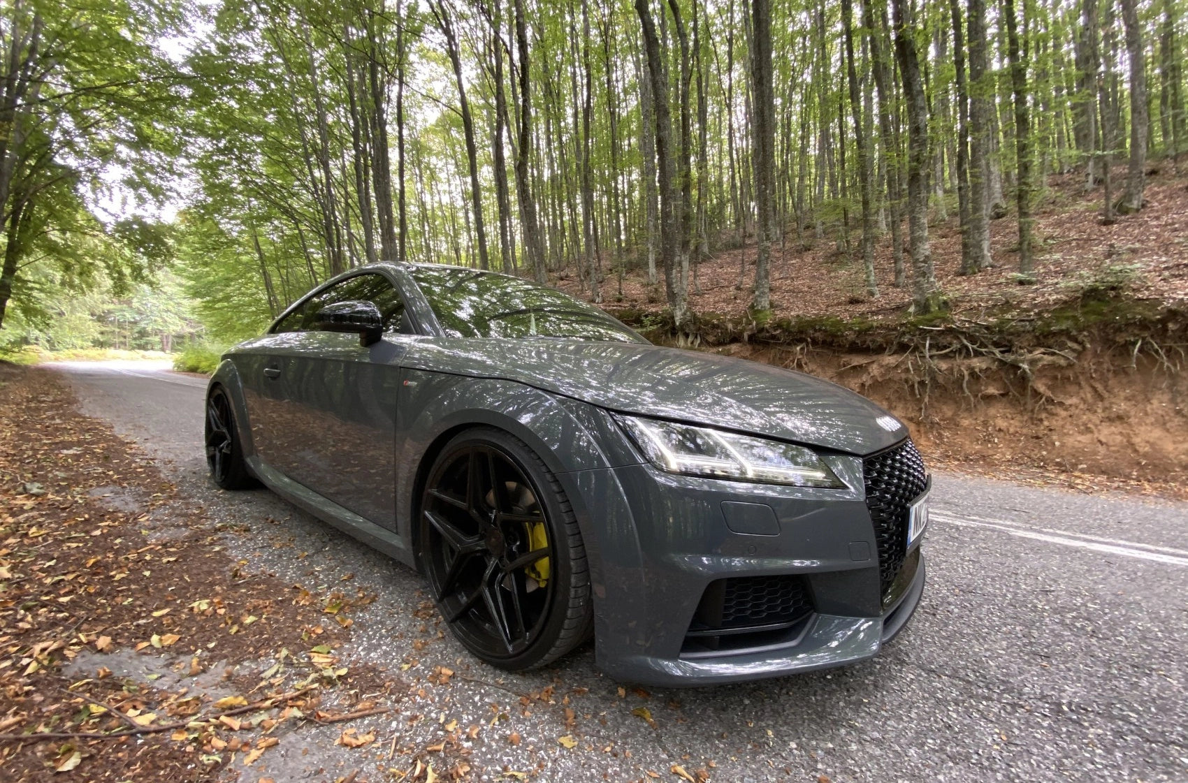 Alu kola Audi TT TT S TT RS Concaver CVR2 Platinum Black 385 2580