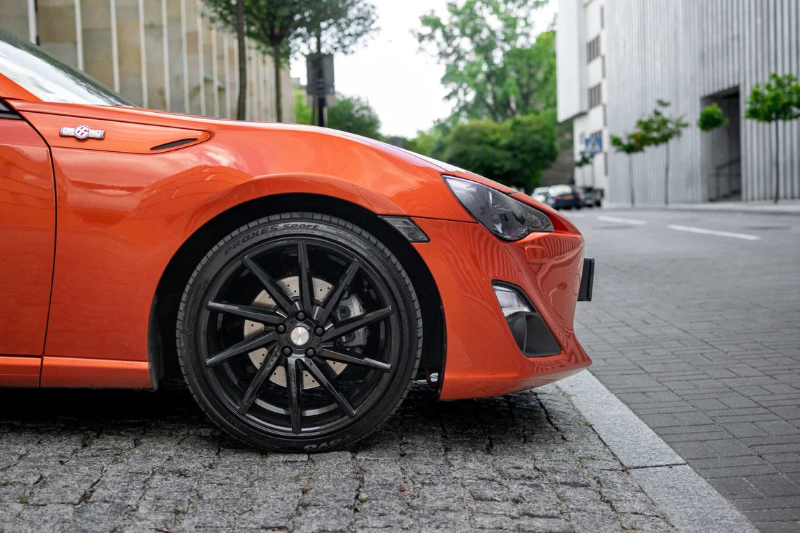 Alu kola Racing Line B1058 8.5x19 5x108 ET40 černá, BMW WheelsUp
