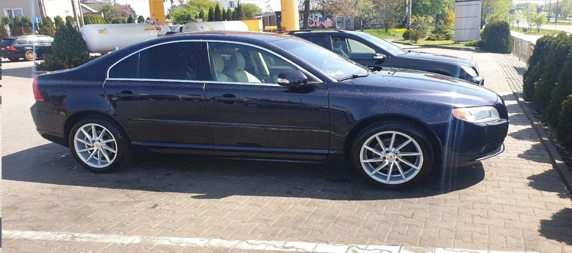 Alu kola Racing Line B1058 8.5x20 5x112 ET40 stříbrná, BMW WheelsUp