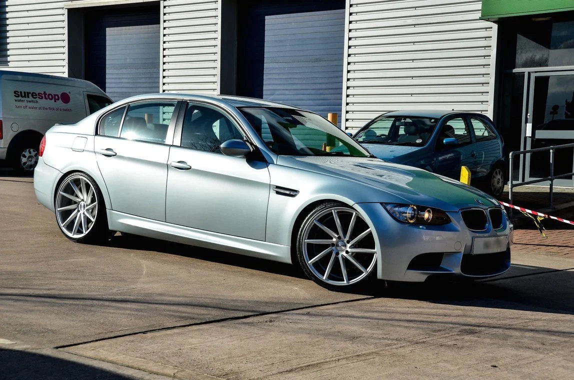 Alu kola Racing Line B1058 8.5x20 5x120 ET33 stříbrná, BMW WheelsUp