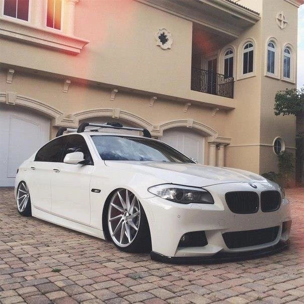 Alu kola Racing Line B1058 8.5x20 5x120 ET33 stříbrná, BMW WheelsUp