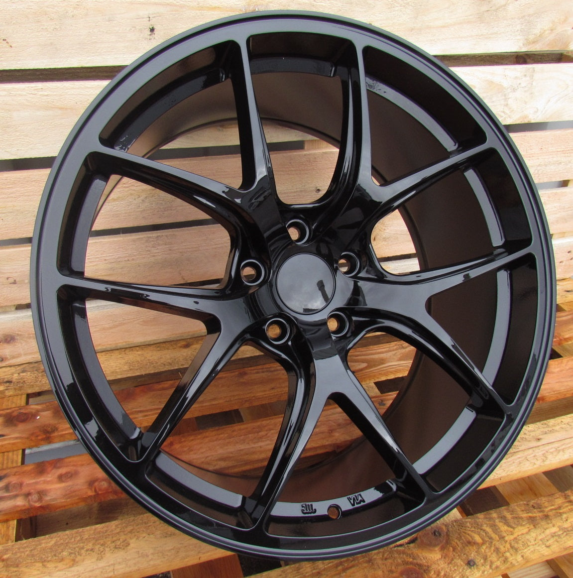 Alu kola Racing Line B1139 9.5x19 5x120 ET38 Black Half Matt Racing Line WheelsUp