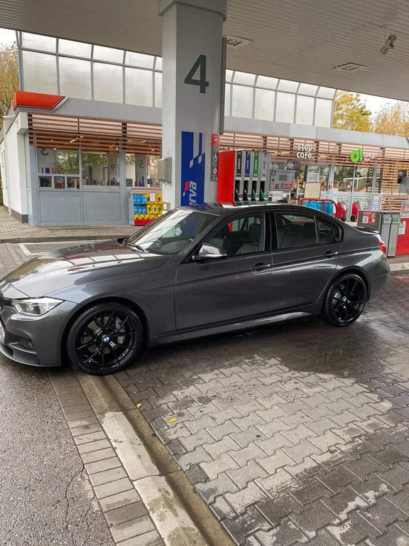 Alu kola pro BMW B1416 8x18 5x120 ET40 72.6 Black | Wheelsup.cz