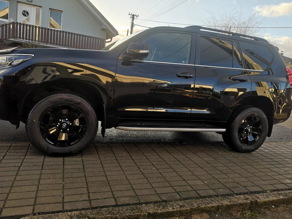 Alu kola pro Toyota B1460 7.5x17 6x139.7 ET25 106.1 Black | Wheelsup.cz