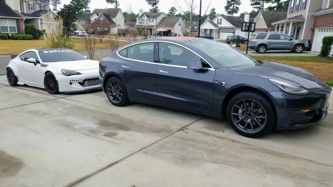 Alu kola pro Tesla B1503 8.5x18 5x114.3 ET40 64.1 Black Half Matt | Wheelsup.cz