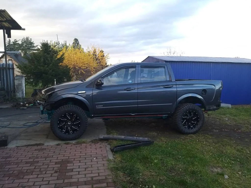 Alu kola pro Offroad B1544 9x18 5x120 ET-12 78.1 Black Matt & Polished Lip