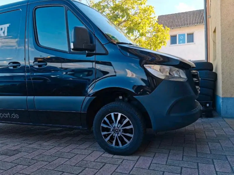 Alu kola pro Ford B3025 6.5x16 6x120 ET50 74.1 Black Polished | Wheelsup.cz