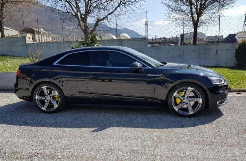 Alu kola pro Audi B5185 8x18 5x112 ET40 66.6 Black Polished | Wheelsup.cz