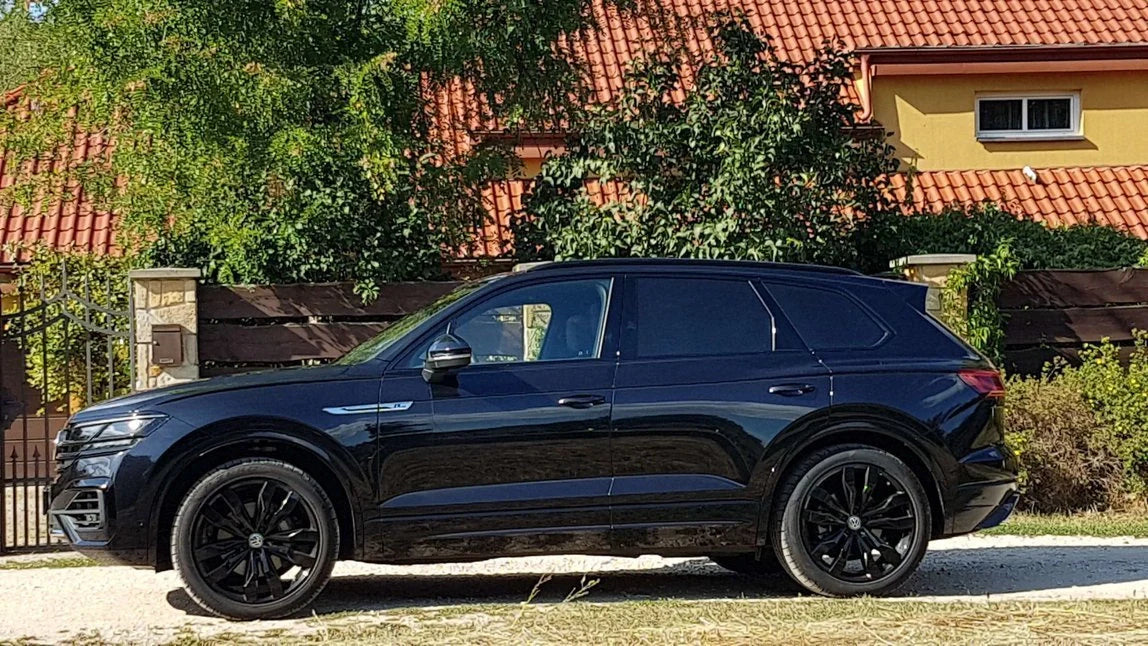 Alu kola pro Volkswagen B5333 9x21 5x112 ET31 66.6 Black | Wheelsup.cz