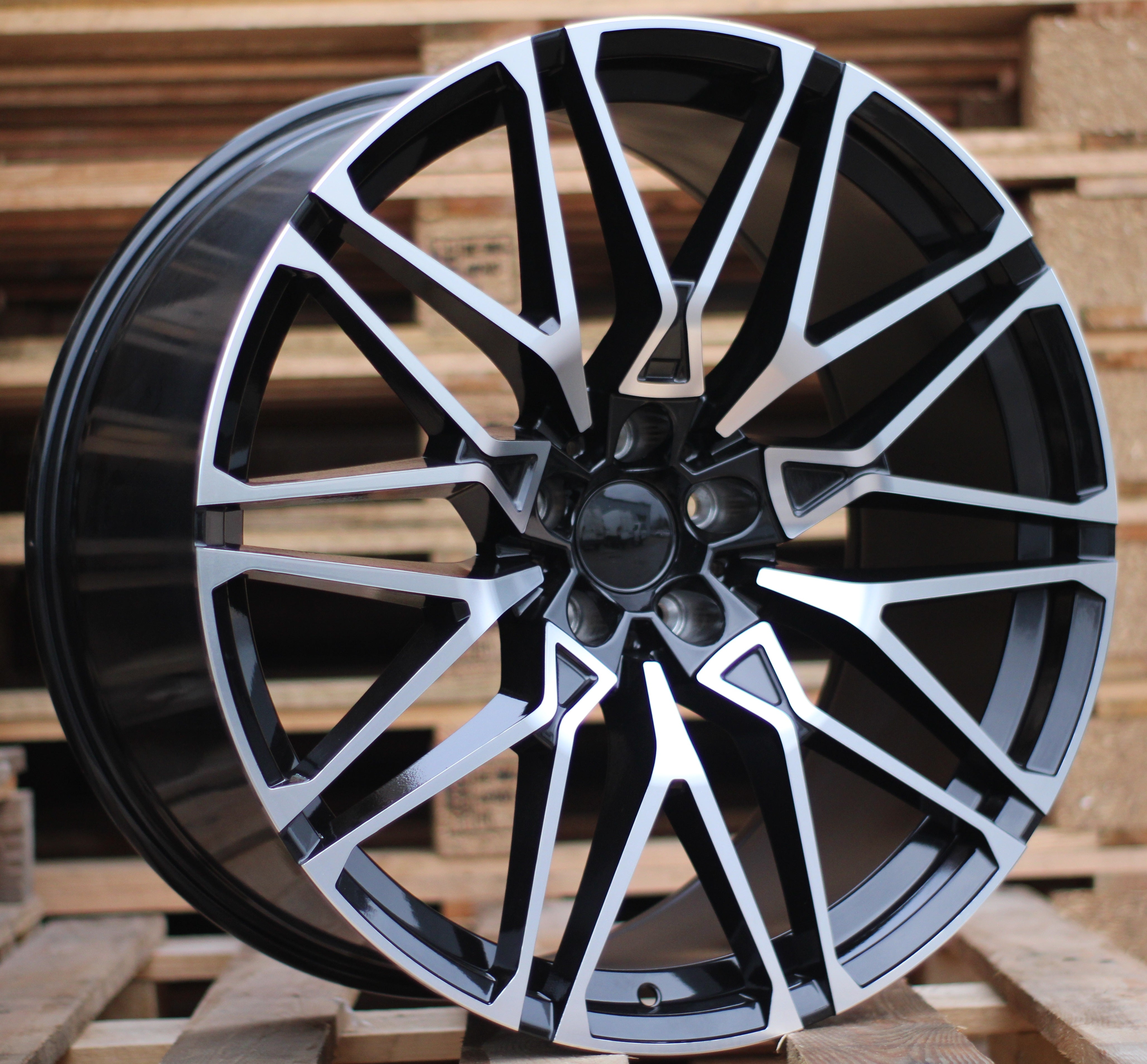 Alu kola pro BMW B5771 20x9.5 5x120 ET30 Black polished | Wheelsup.cz