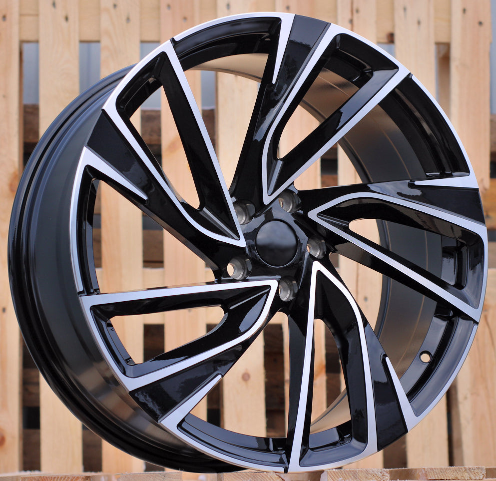 Alu kola Racing Line B5772 7x17 5x100 ET45 Black Polished Volkswagen WheelsUp