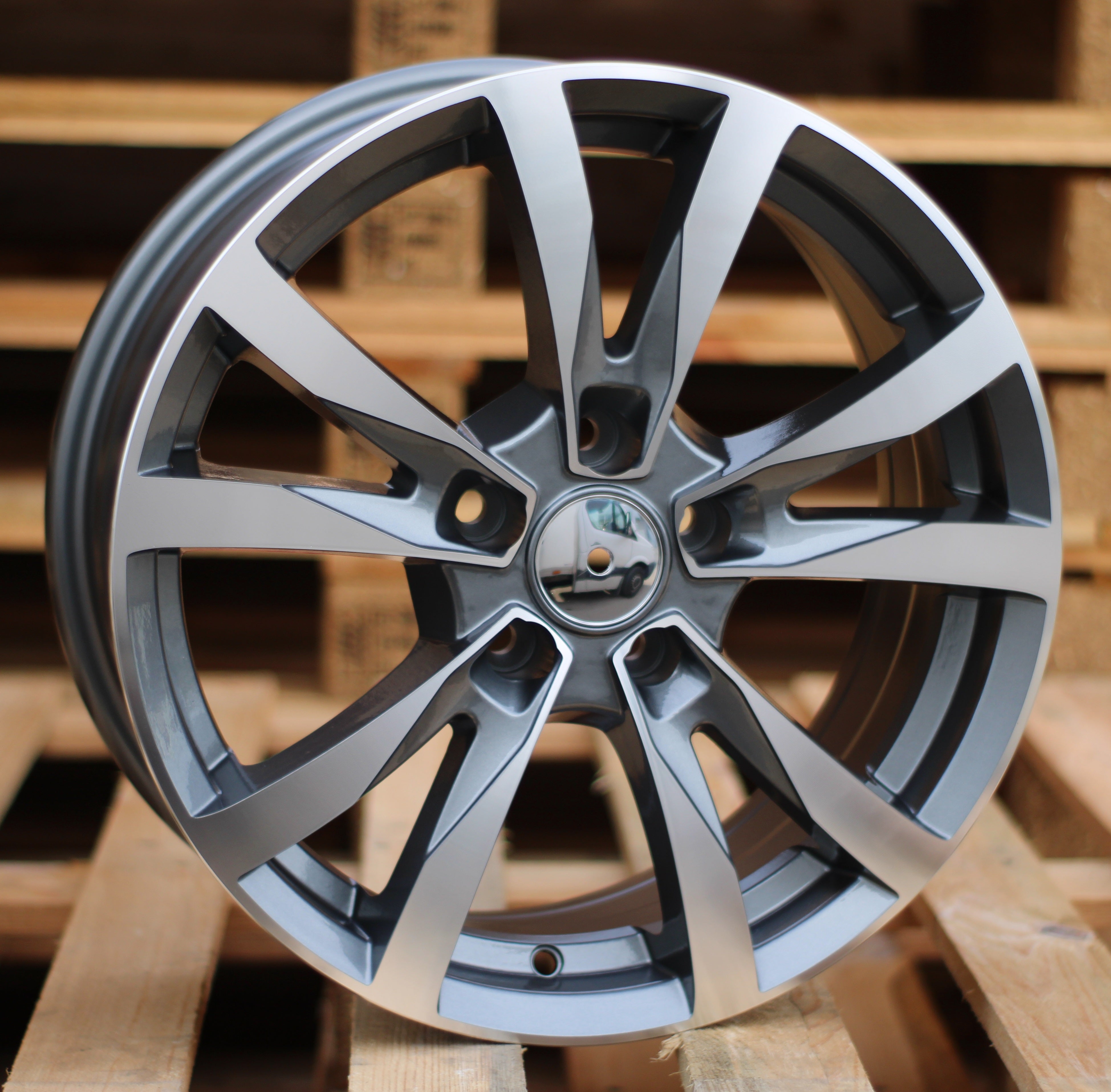 Alu kola Racing Line BK533 6.5x16 5x108 ET42 Grey Polished Racing Line