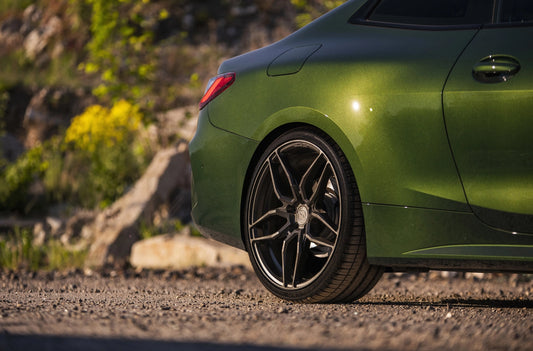 Alu kola BMW 4 Series M4 Concaver CVR3 Carbon Graphite 868 1665 1