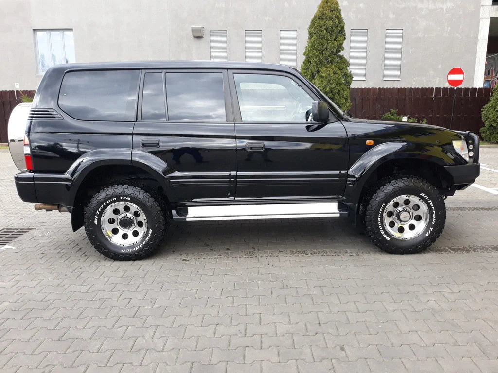 Alu kola Racing Line BY531 8x15 5x114.3 ET0 černá, Offroad WheelsUp