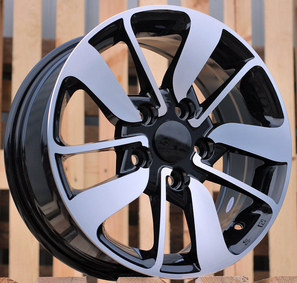 Alu kola Renault F1036 6.5x15 5x114.3 ET40 Black Polished-Alu kola-WheelsUp