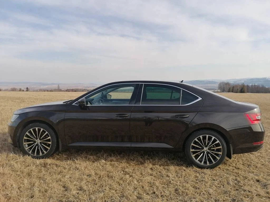 Alu kola Racing Line F1526 8x18 5x112 ET44 černá, Škoda WheelsUp