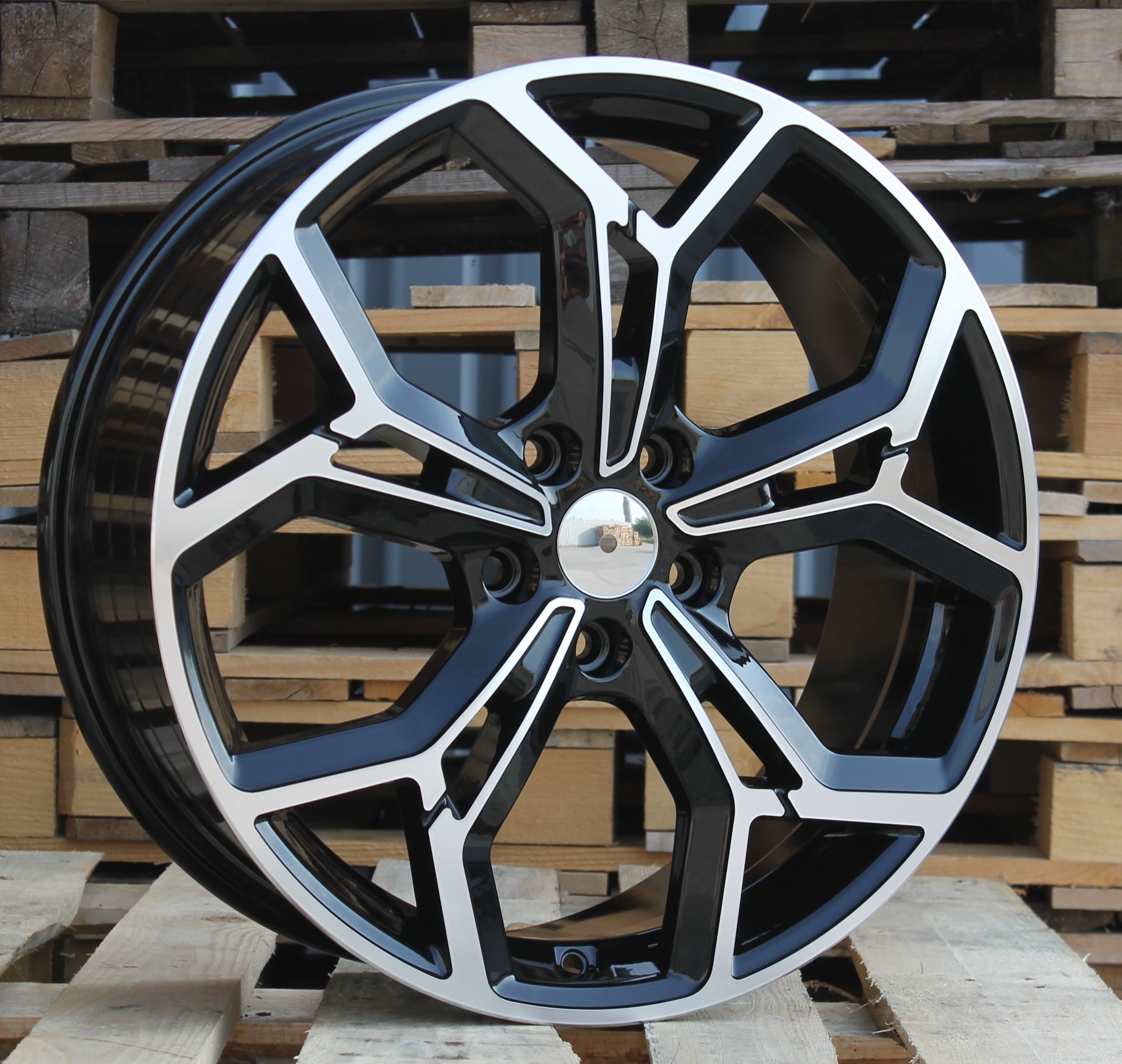 Alu kola Kia FE190 7.5x18 5x114.3 ET51 Black Polished-Alu kola-WheelsUp