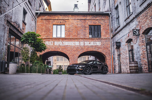 Ford Mustang Concaver CVR5 Carbon Graphite 701 7050.webp 7