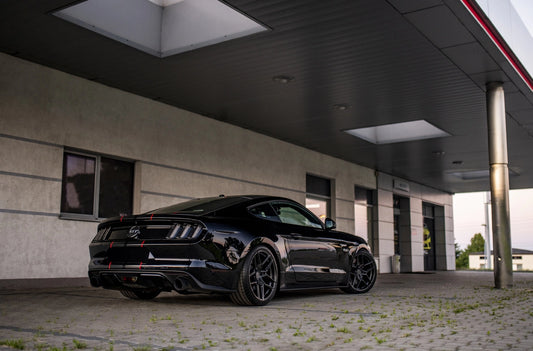 Ford Mustang Concaver CVR5 Carbon Graphite 726 15341.webp 2
