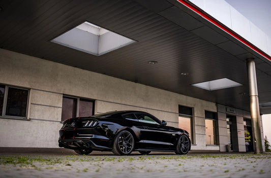 Ford Mustang Concaver CVR5 Carbon Graphite 726 8787.webp 10