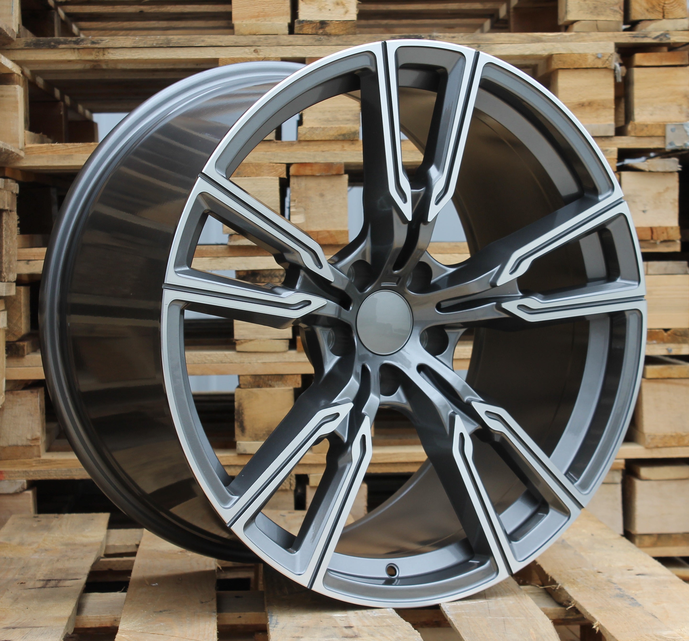Alu kola Racing Line H5033 10.5x21 5x120 ET40 Grey Polished BMW WheelsUp