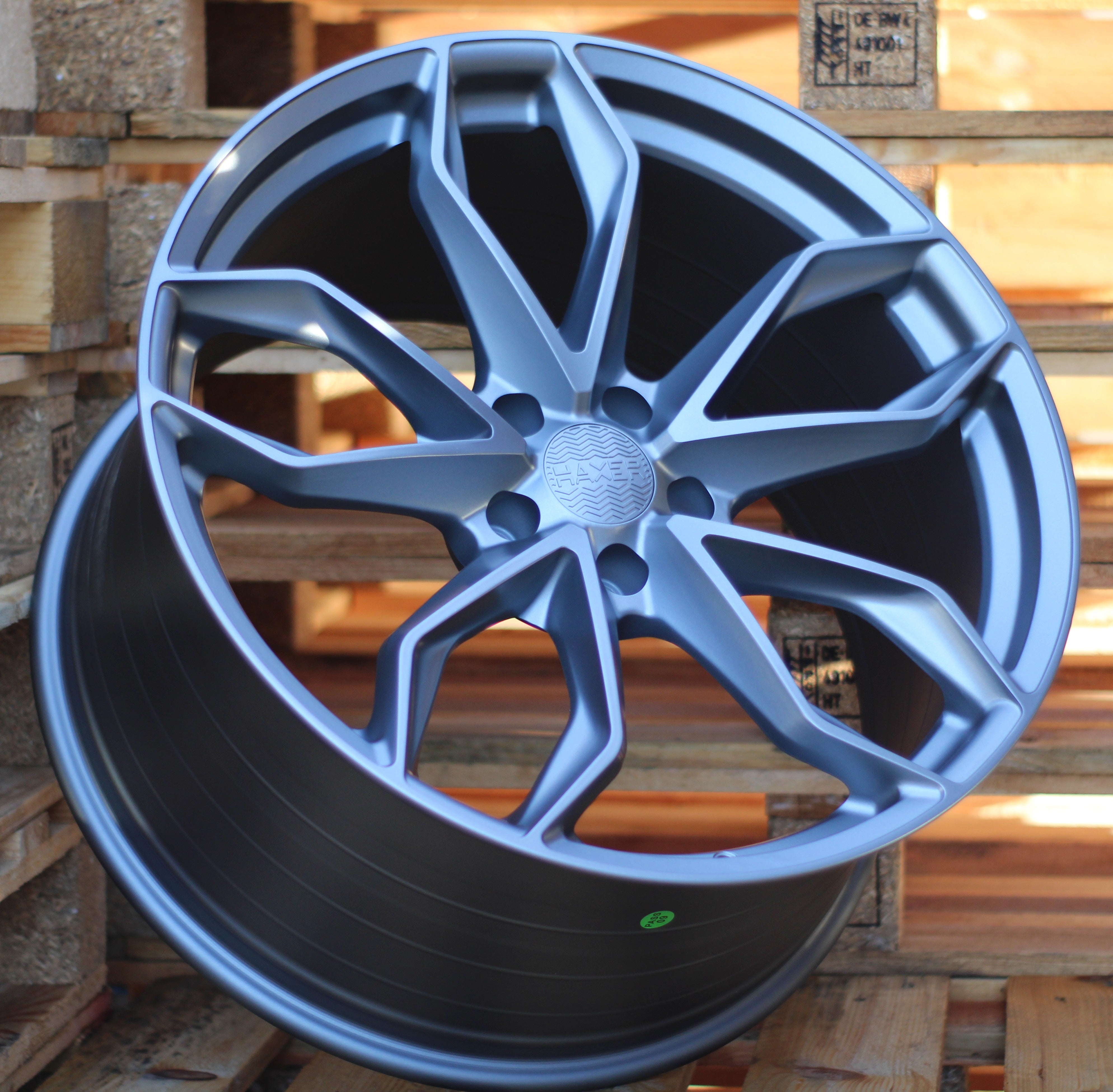Alu kola HAXER HX021 10.5x21 5x120 ET38 Gun Metal Half Matt