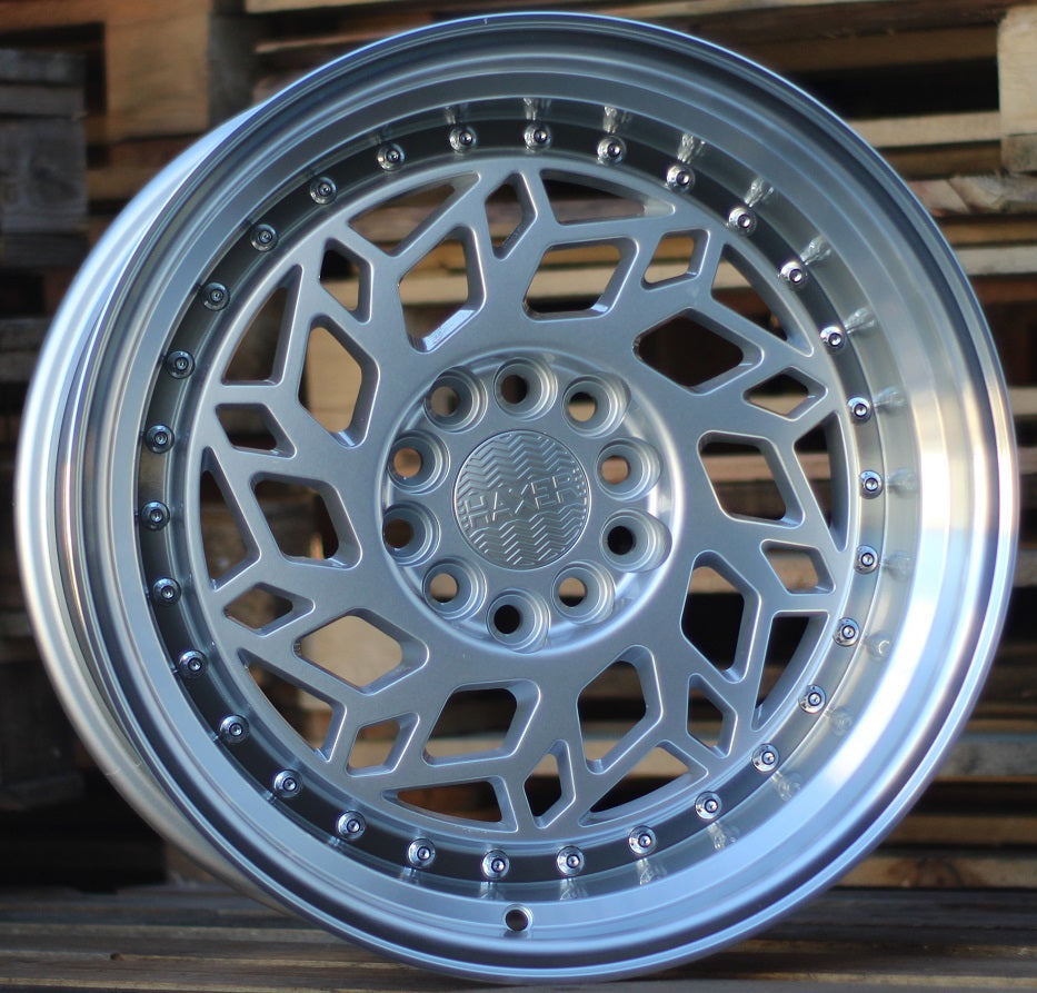 Alu kola HAXER HX027 8x17 5x112 ET30 Silver & Polished Lip HAXER WheelsUp