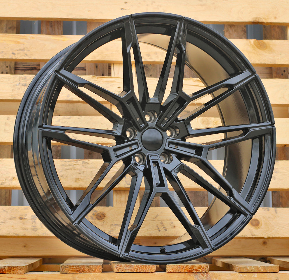 Alu kola pro BMW I0294 8x19 5x120 ET36 72.6 černá
