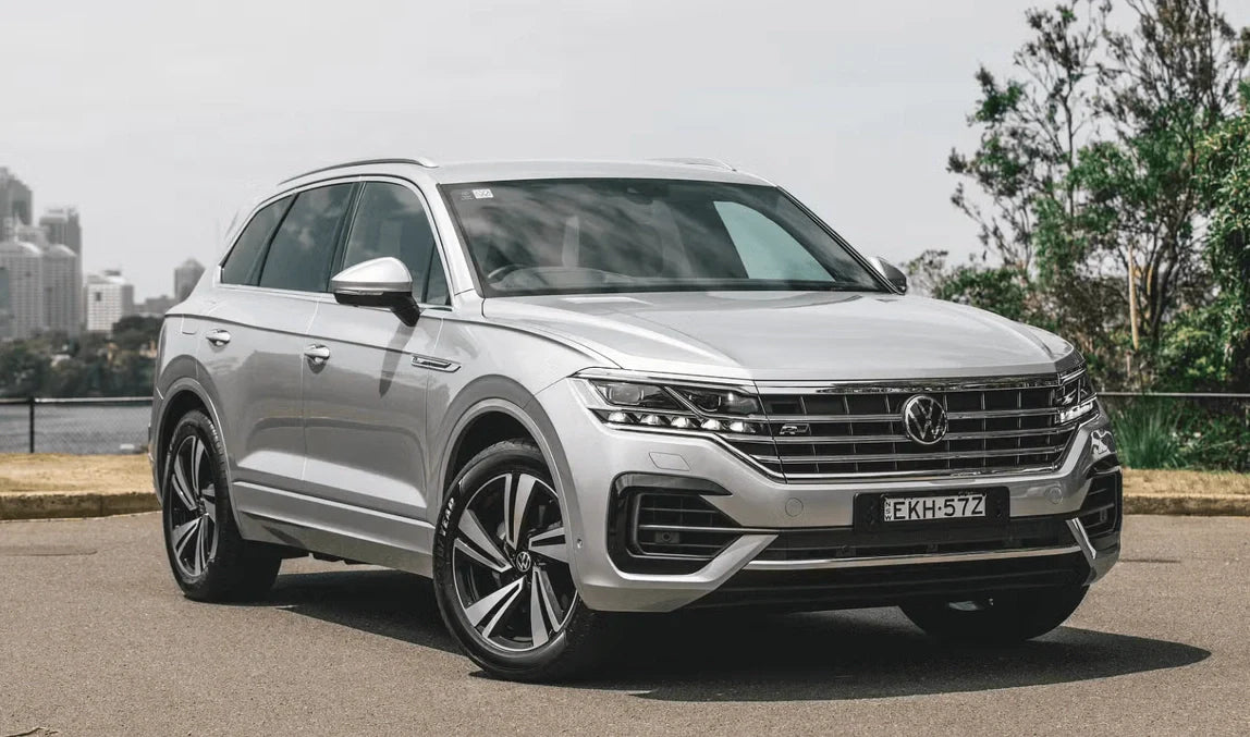 Alu kola pro Volkswagen I5641 8x19 5x112 ET28 66.6 Black Polished | Wheelsup.cz