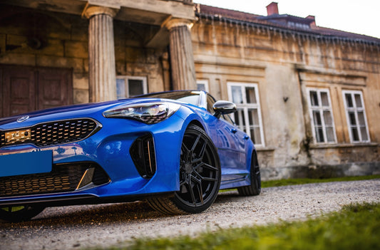 Kia Stinger Concaver CVR5 Carbon Graphite 713 1137.webp 1