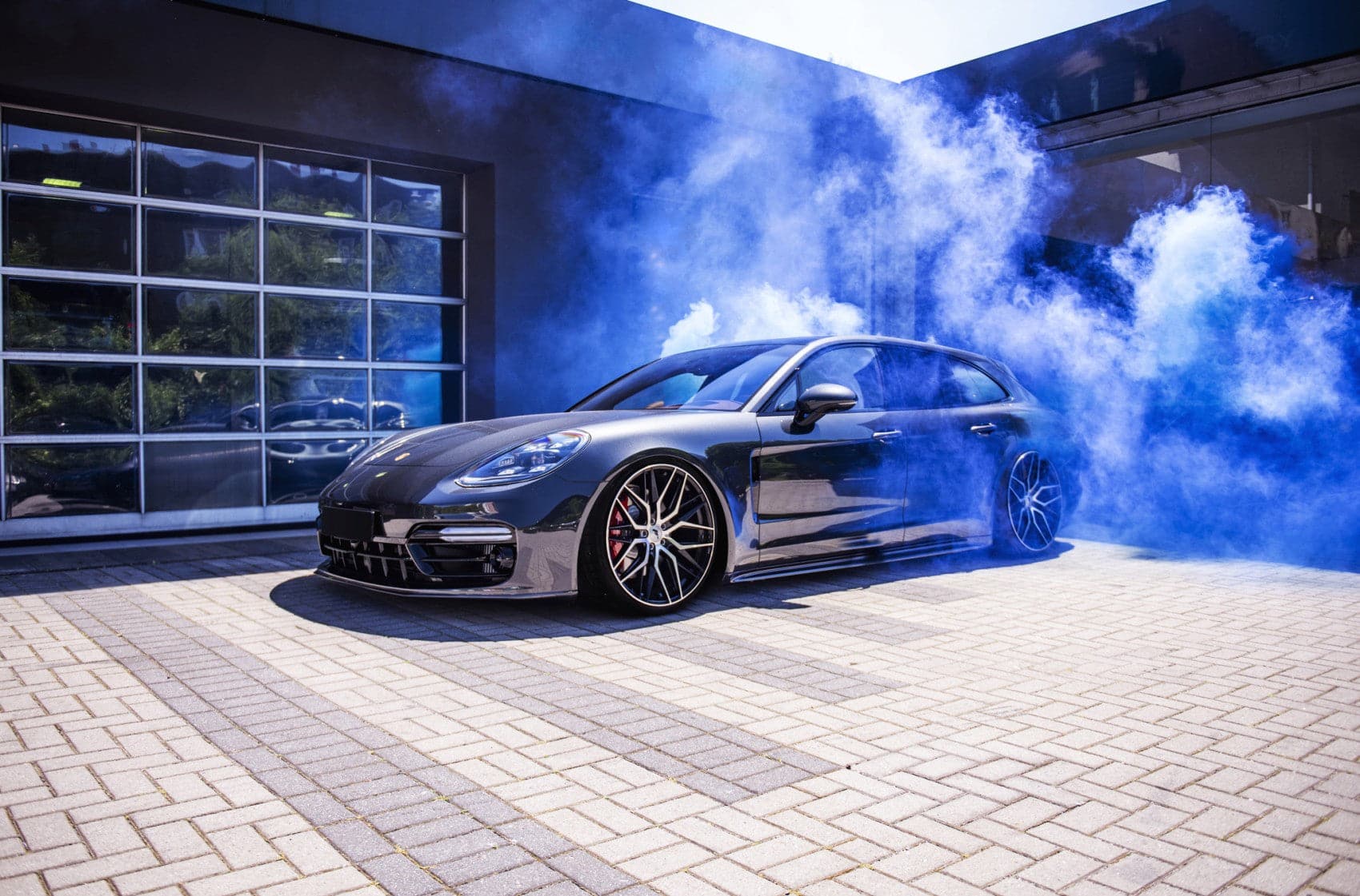 Alu kola Japan Racing JR28 17x8 ET40 4x100 Glossy Black WheelsUp