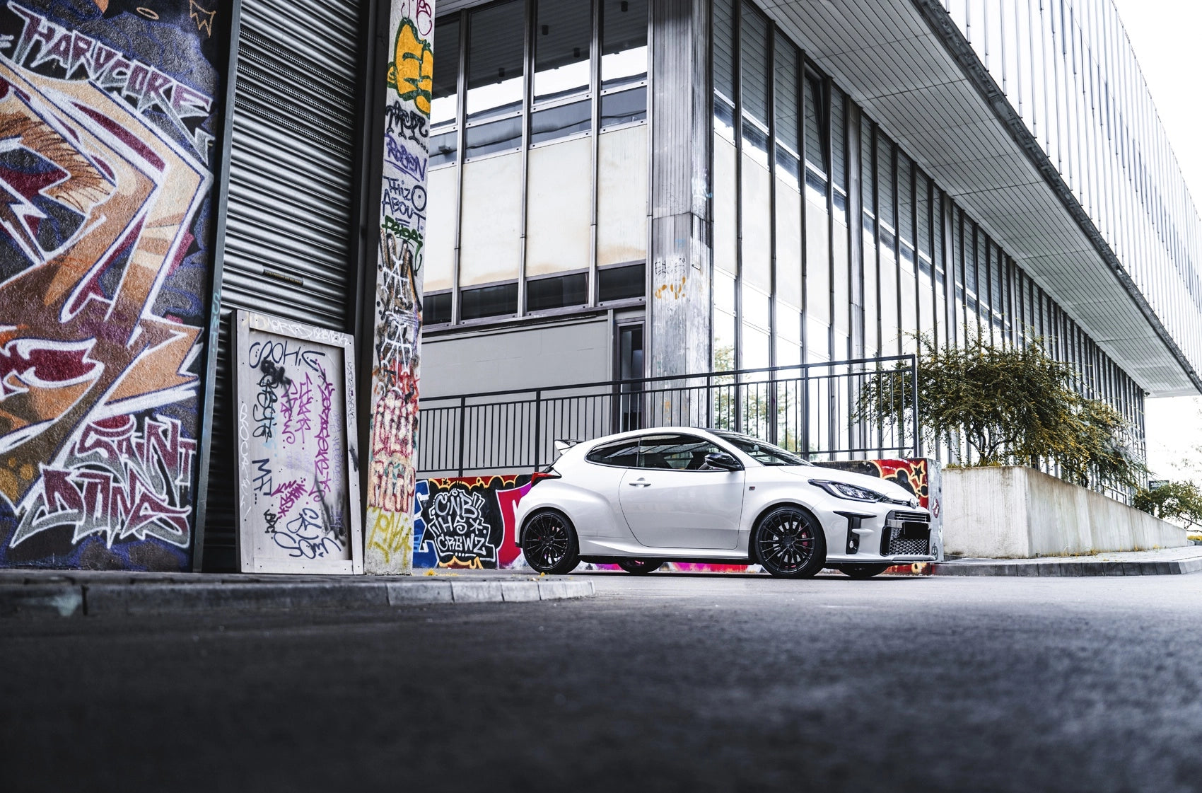 Toyota Yaris GR Concaver CVR7 Platinum Black 1204 13035.webp