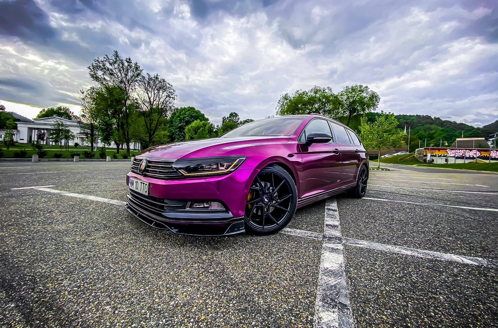 Alu kola Japan Racing JR33 20x9 ET42 5x112 Glossy Black WheelsUp