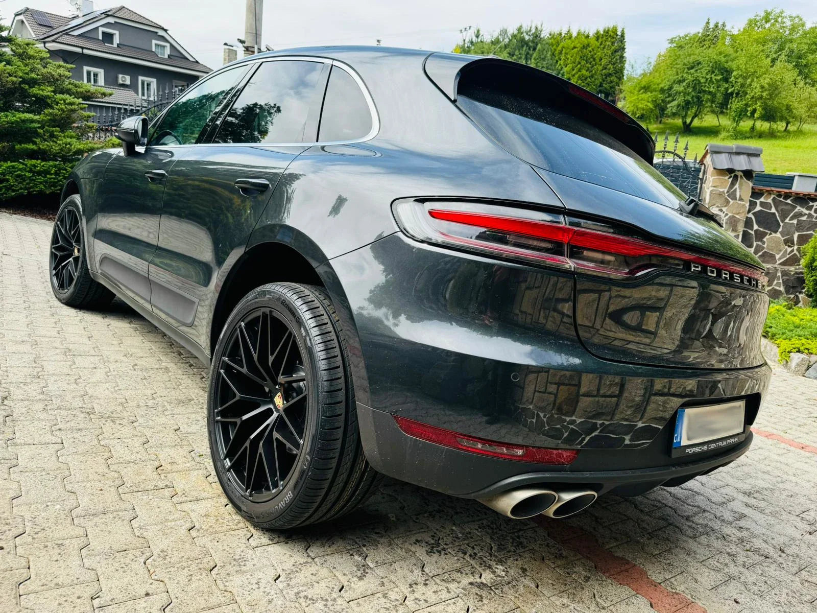 Alu kola pro Porsche 3S1067 10x20 5x112 ET19 66.6 Black Half Matt | Wheelsup.cz