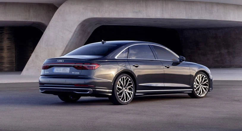 Alu kola Audi A4 S4 A5 S5 A6 A8 SQ5 Q7 II I0337MB