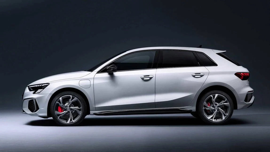 Alu kola Audi RS A3 8Y A4 B6 B7 B8 B9 A6 Q2 Q3 Q5 Q7 B5893MB