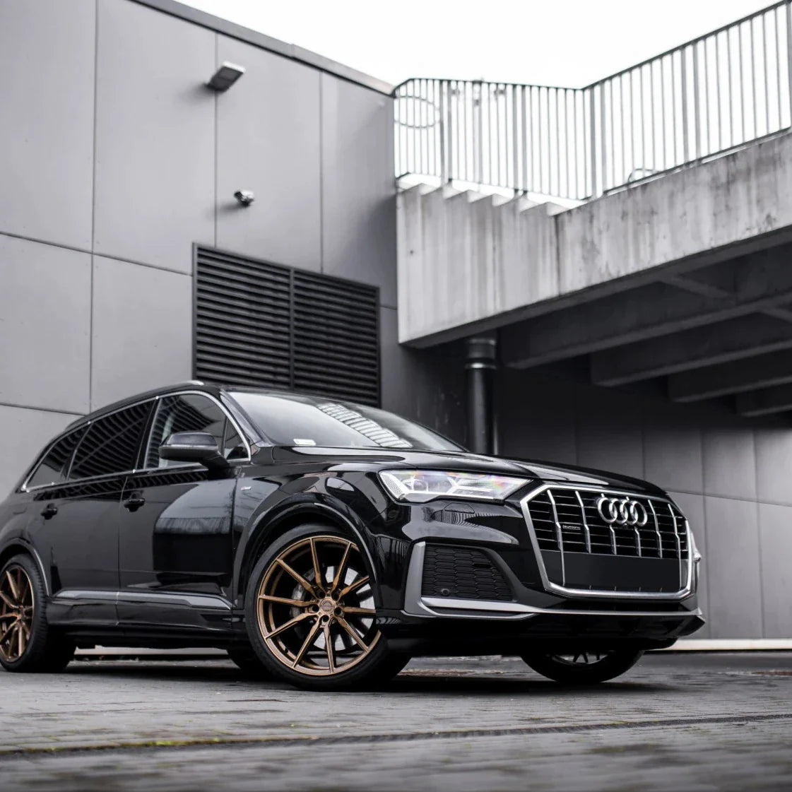 Alu kola Audi Q7 SQ7 RSQ7 Concaver CVR4 Brushed Bronze