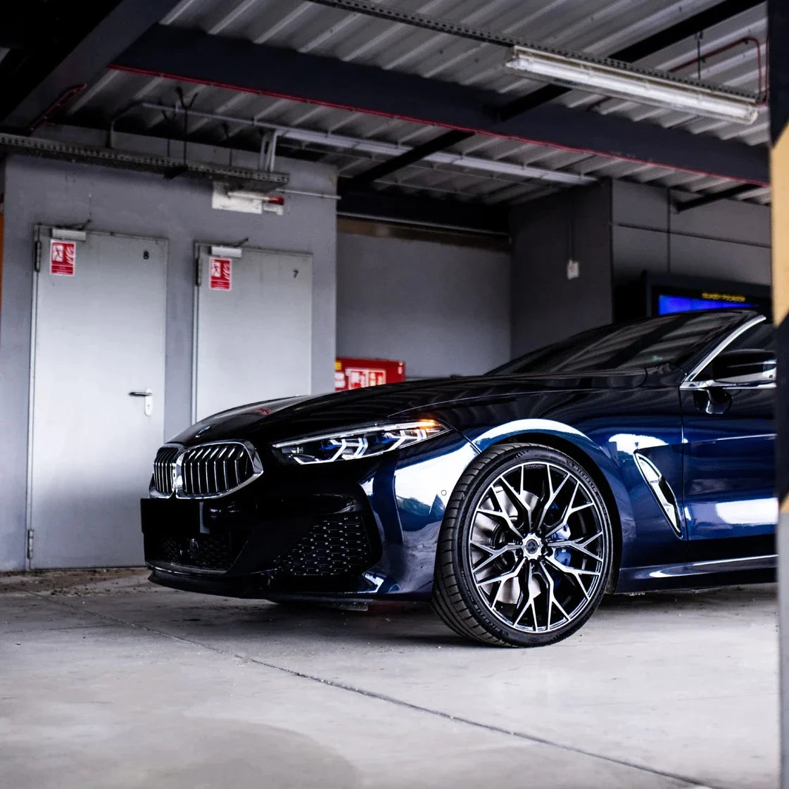 Alu kola BMW 8 M8 Concaver CVR1 Double Tinted Black