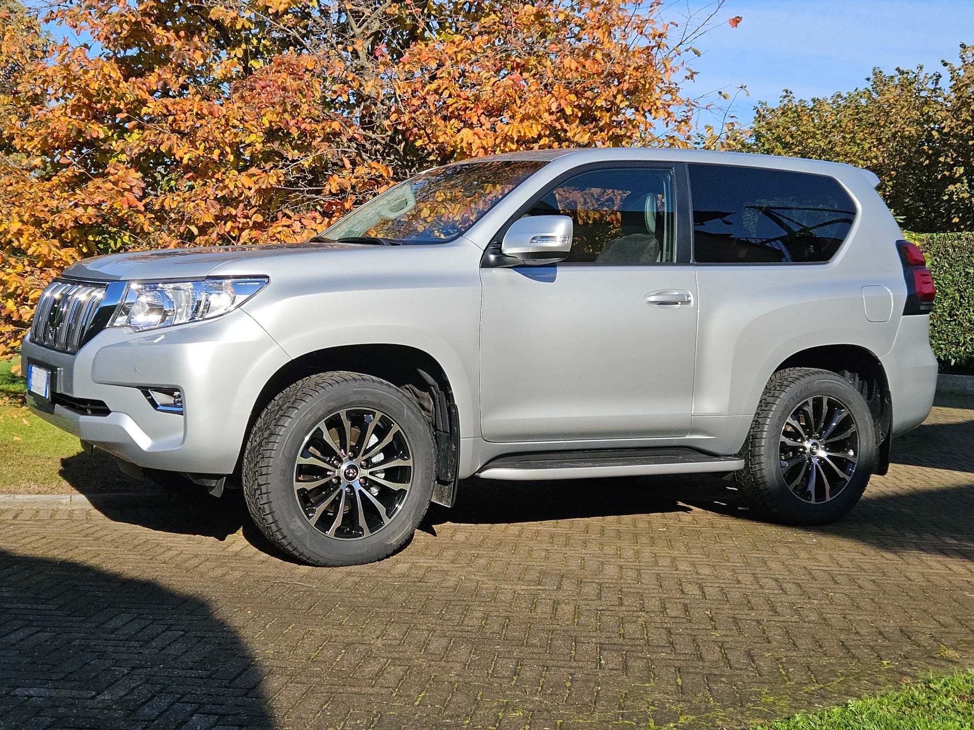 Alu kola pro Offroad B1353 8.5x20 6x139.7 ET25 106.1 Black Polished | Wheelsup.cz