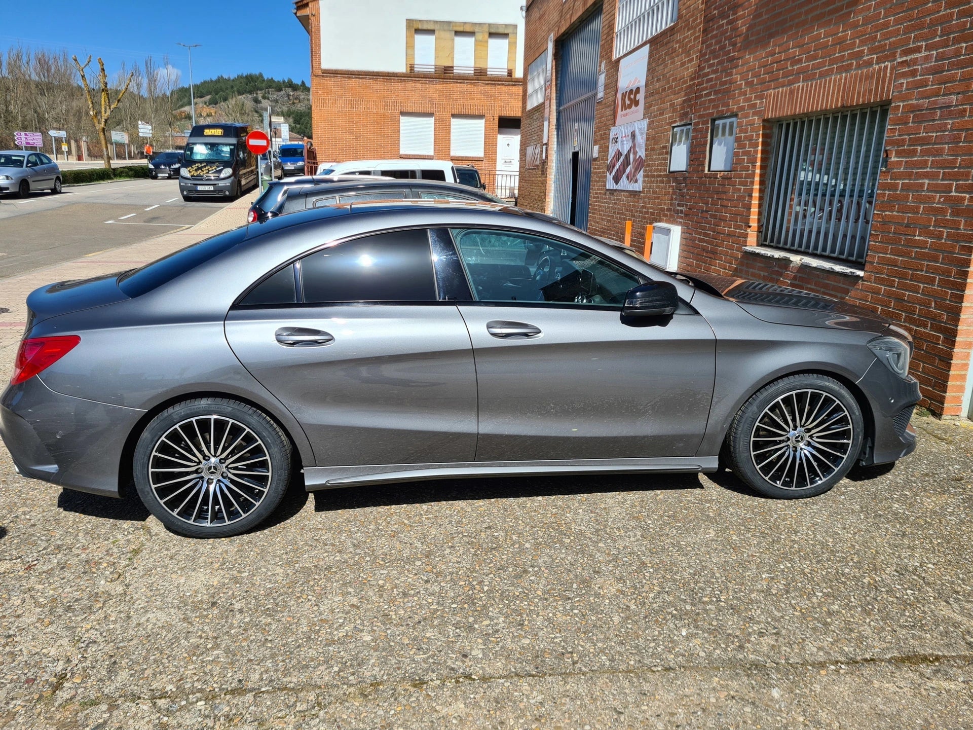 Alu kola pro Mercedes B5909 8x18 5x112 ET40 66.6 Black Polished | Wheelsup.cz