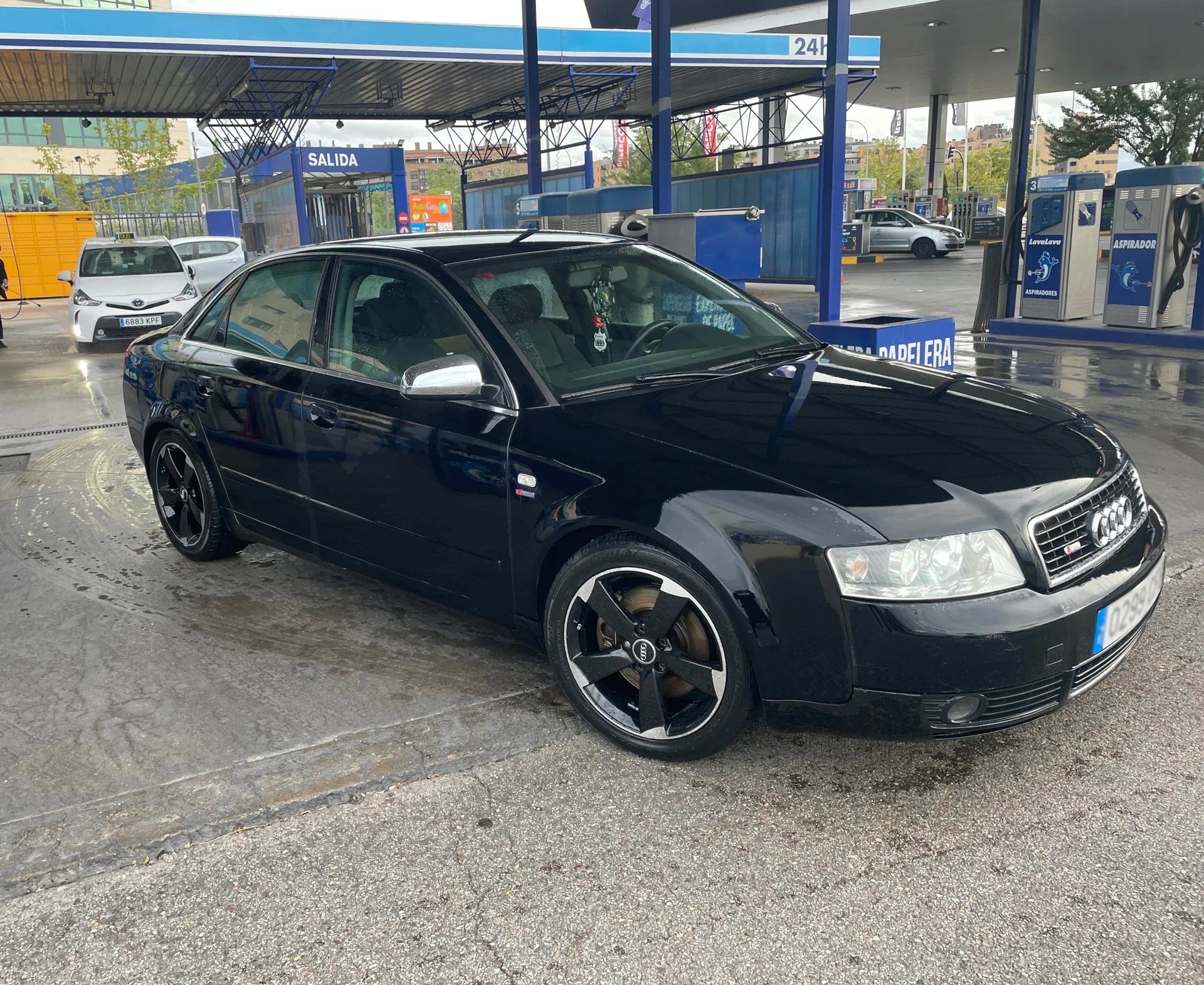 Alu kola pro Audi BK217 8x18 5x112 ET35 66.6 Black Polished | Wheelsup.cz