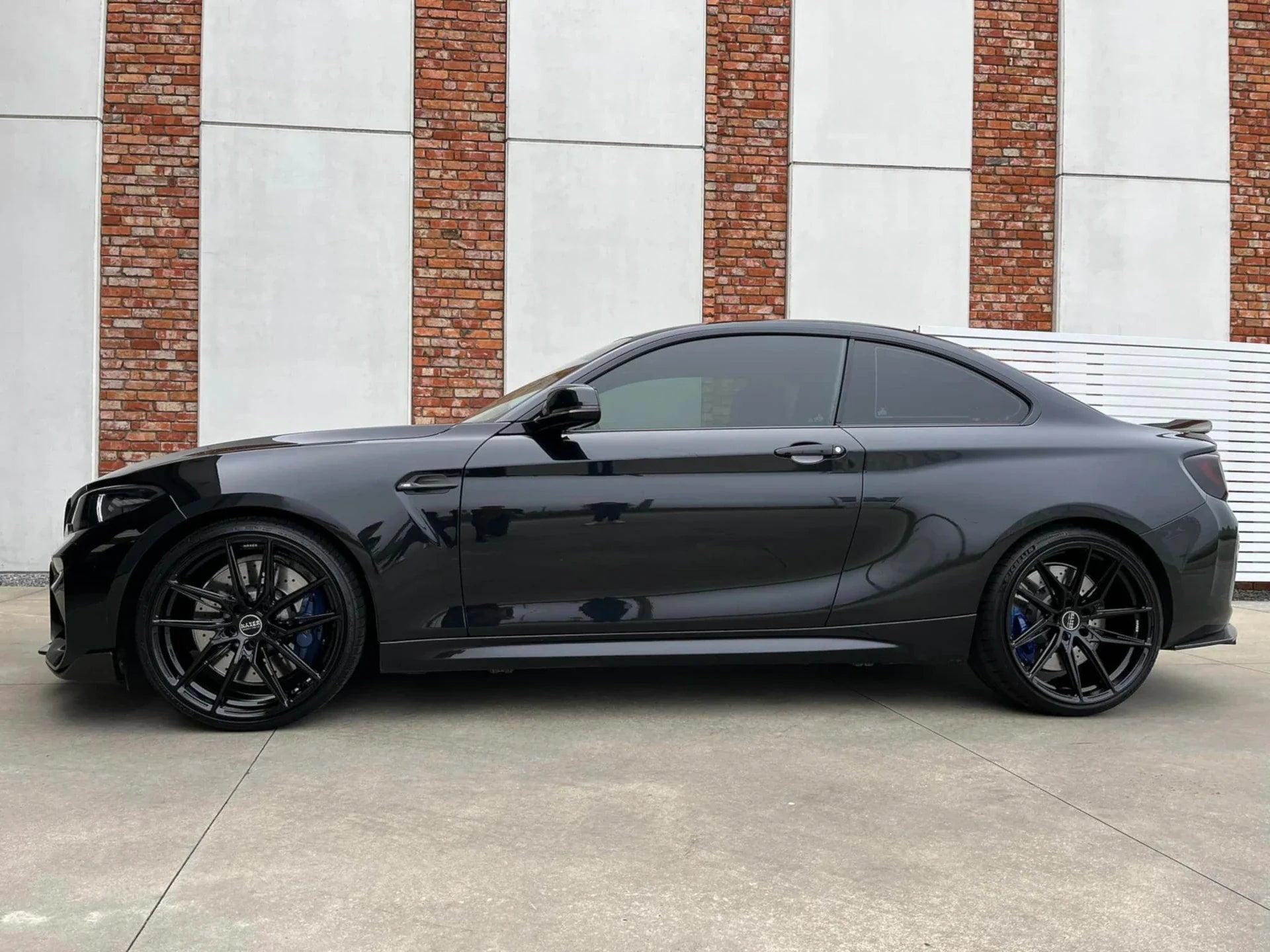 Alu kola HAXER HX08F 9.5x19 5x120 ET40 72.6 Black | Wheelsup.cz