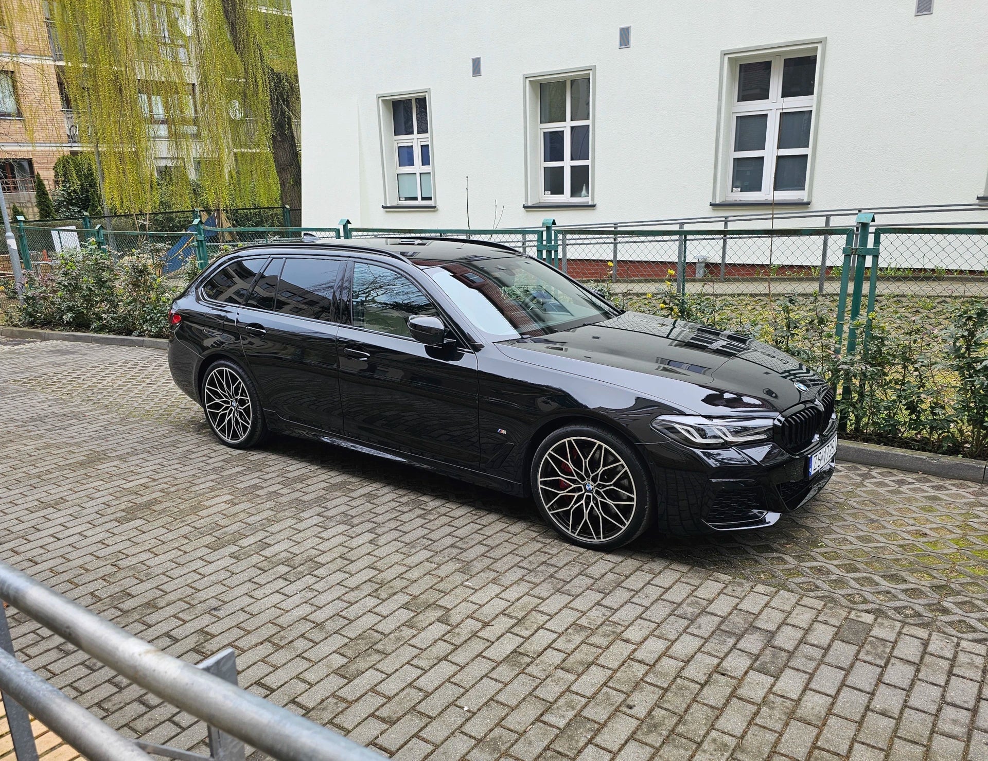 Alu kola pro BMW IN292 8x18 5x120 ET34 72.6 Black Polished | Wheelsup.cz