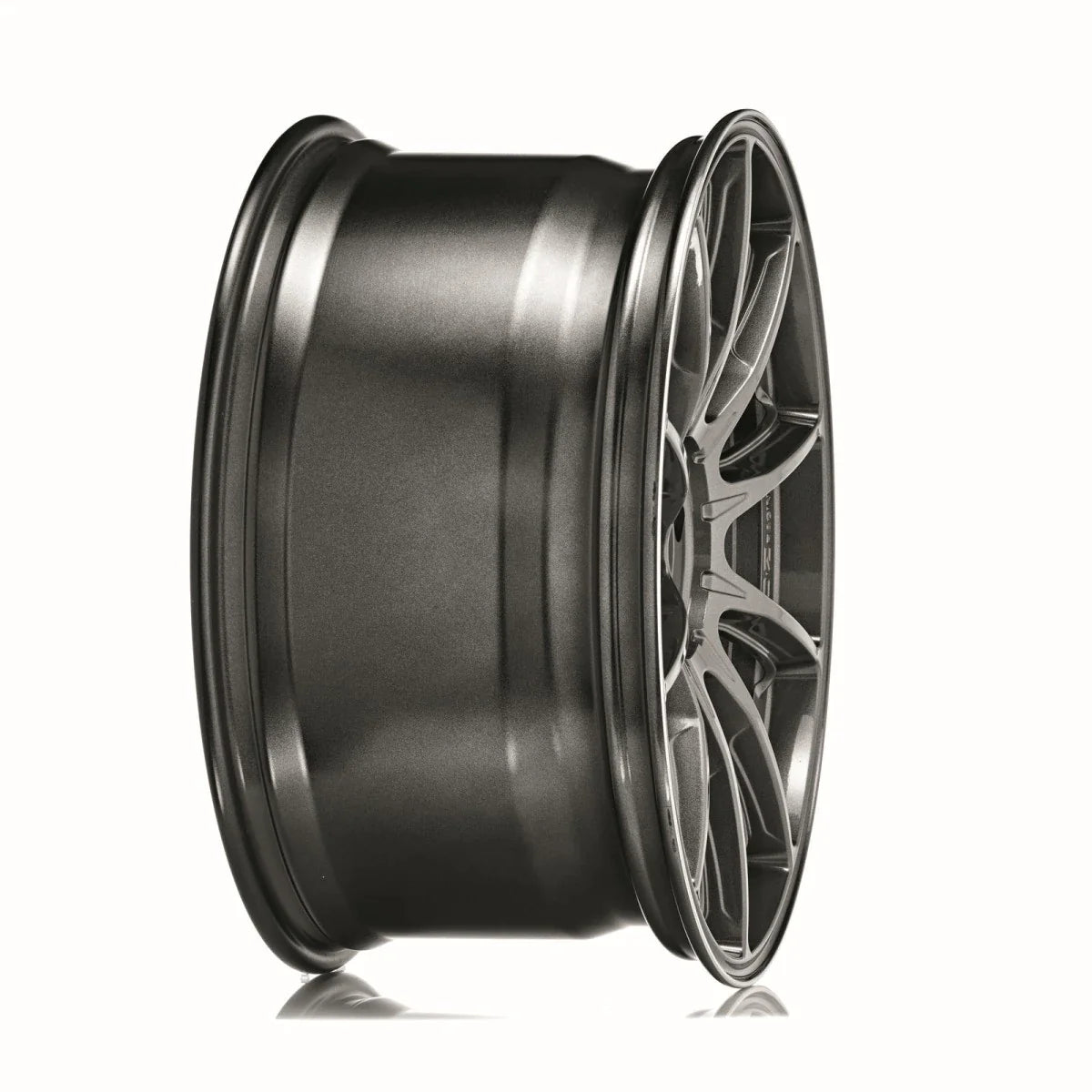 Alu kola OZ HYPER XT HLT 11.5x21 5x112 ET38 Star Graphite Diamond Lip